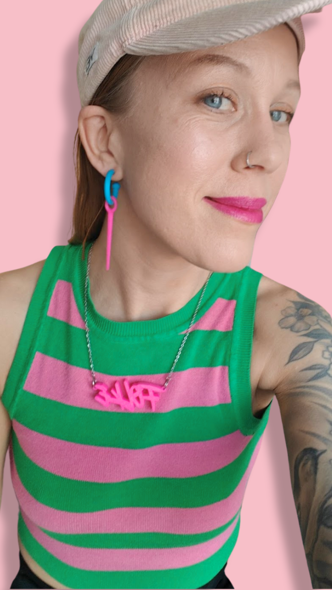 Ny grej: örhänge med nål på