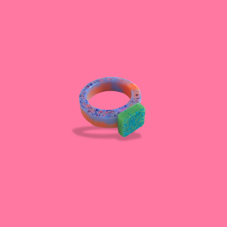 Ring [enkel fyrkant, stl 17]