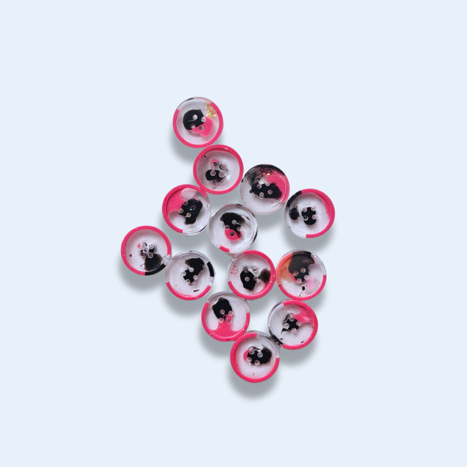 Knappar 15 mm [hallon/lakrits, styckvis]