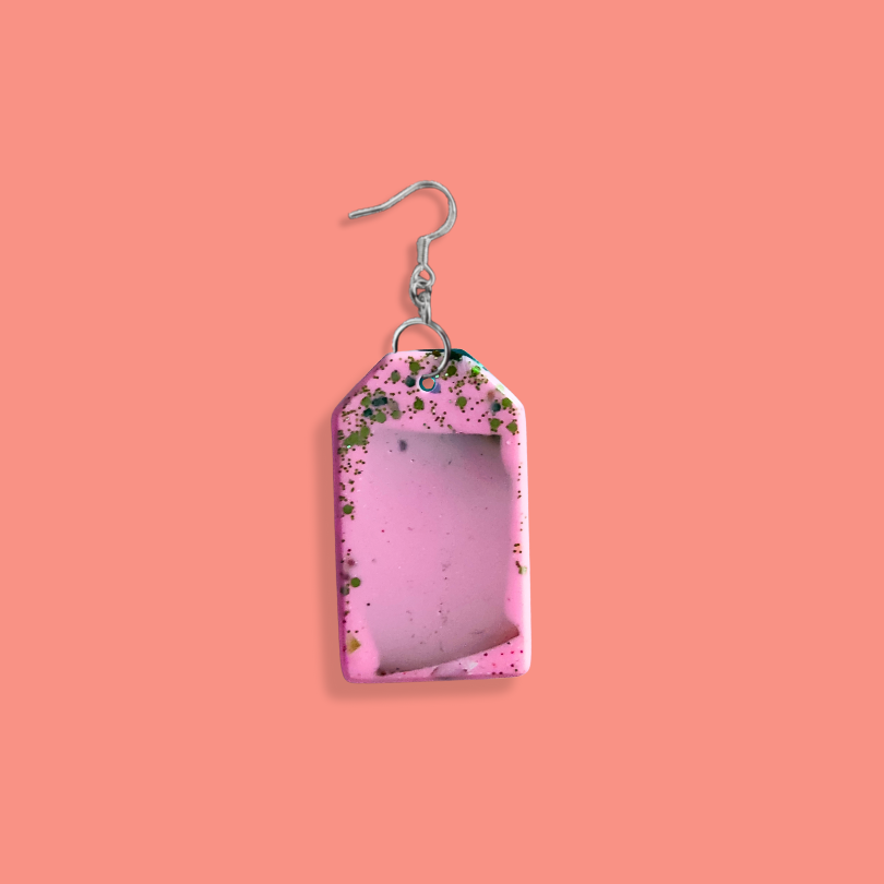 Earring [crushed void]