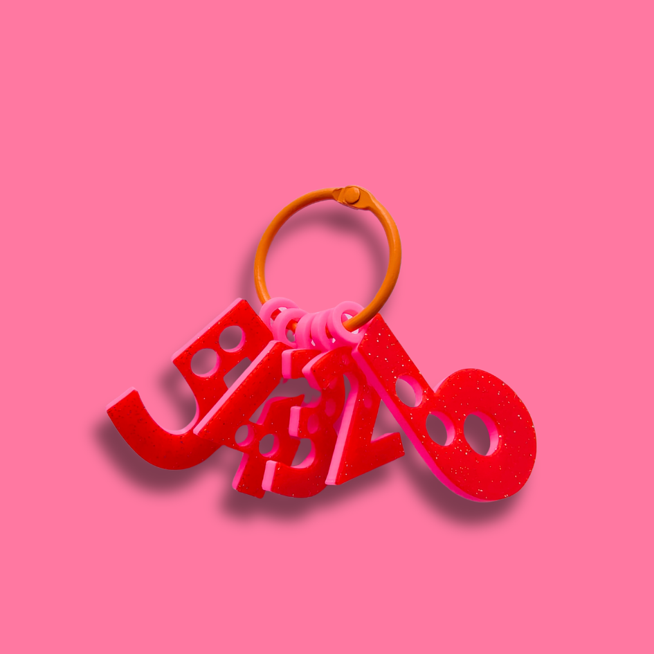 Stickmått nyckelring [neonrosa/glittrig röd]