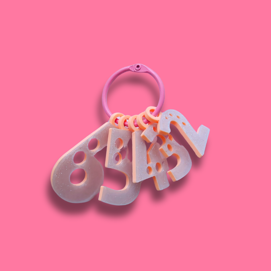 Stickmått nyckelring [peach/glittrig ljusblå]