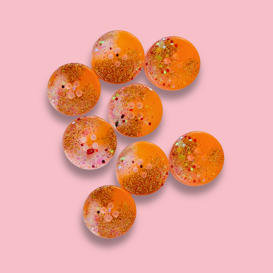 Knappar 20 mm [apelsinsaft, 8 st]