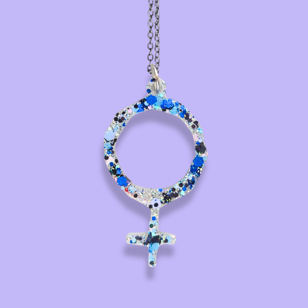 Halsband kvinnotecken [blått glitter]